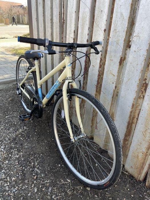 Bicicleta cadru dama real roti 28”