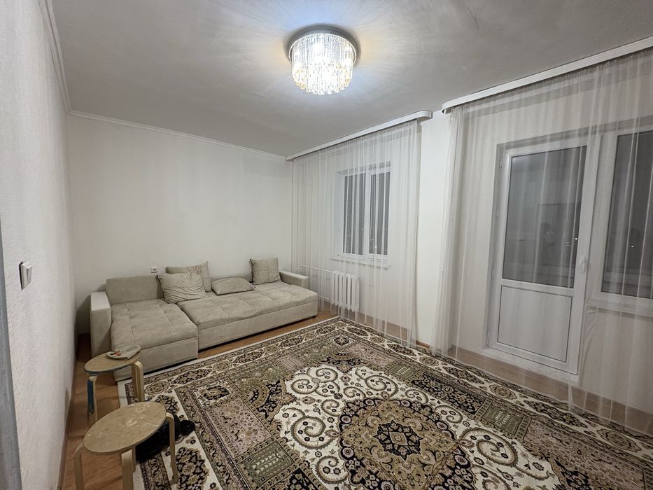 Сдам 2х комн квартиру