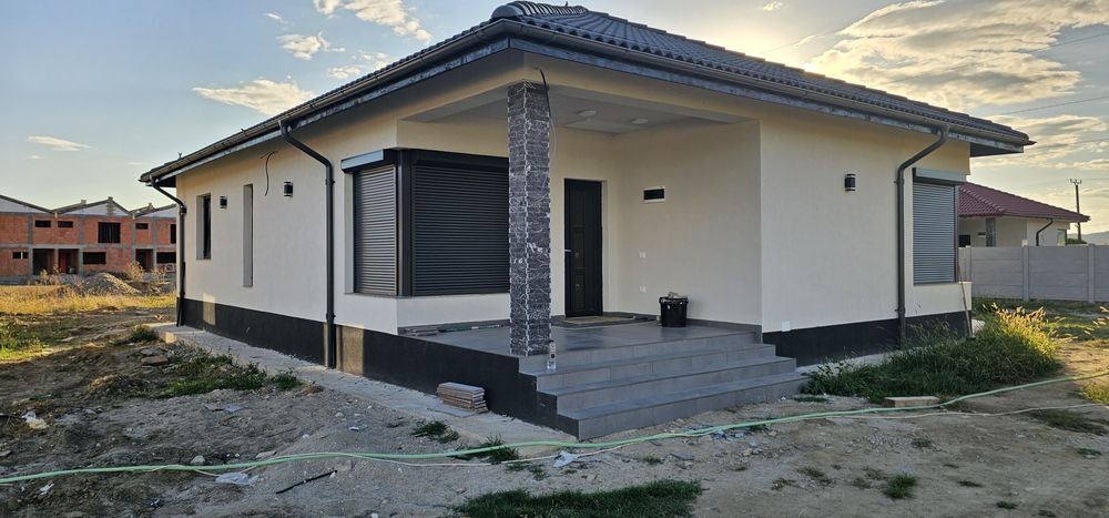 Casă la cheie Ana Ipatesc, cel mai bun raport suprafață-pret!!