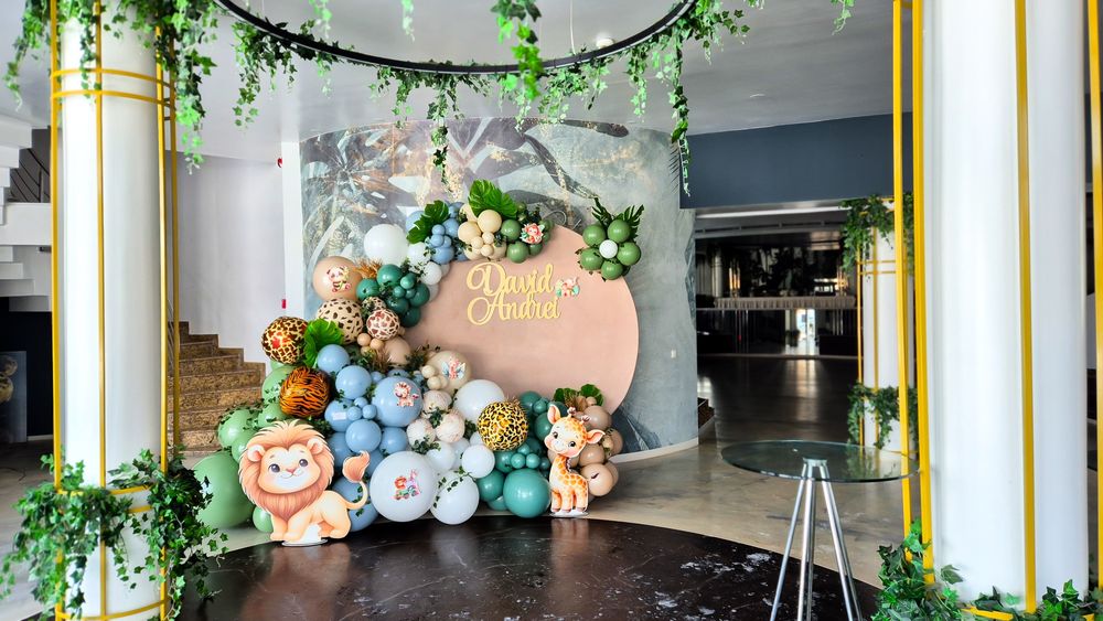 Arcada baloane,  Cabina Foto, Marturii