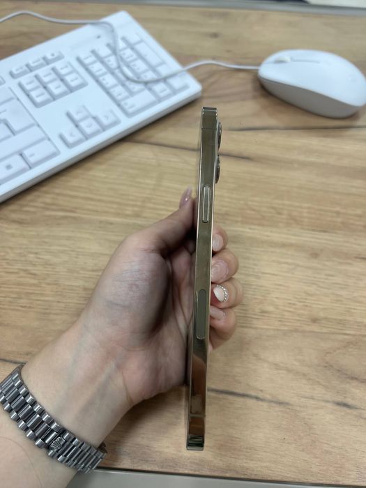iPhone 12 Pro Max Gold 256 GB / В идеальном состоянии