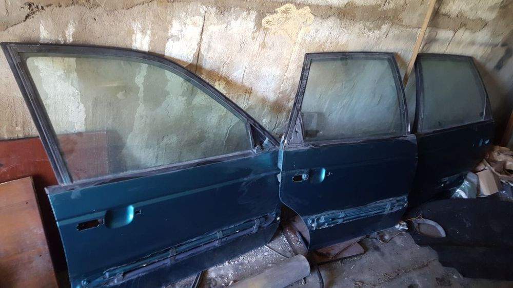 Продам запчасти на пассат б3 passat b3