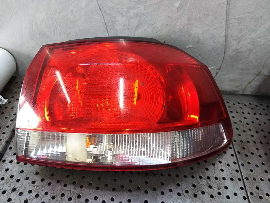 Stop tripla lampa dreapta aripa vw golf 6 5k 5k0945258