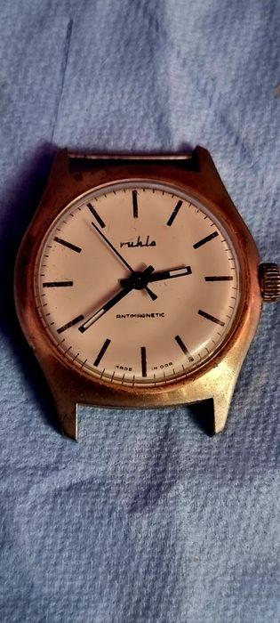 Ceasuri mecanice Umf Ruhla