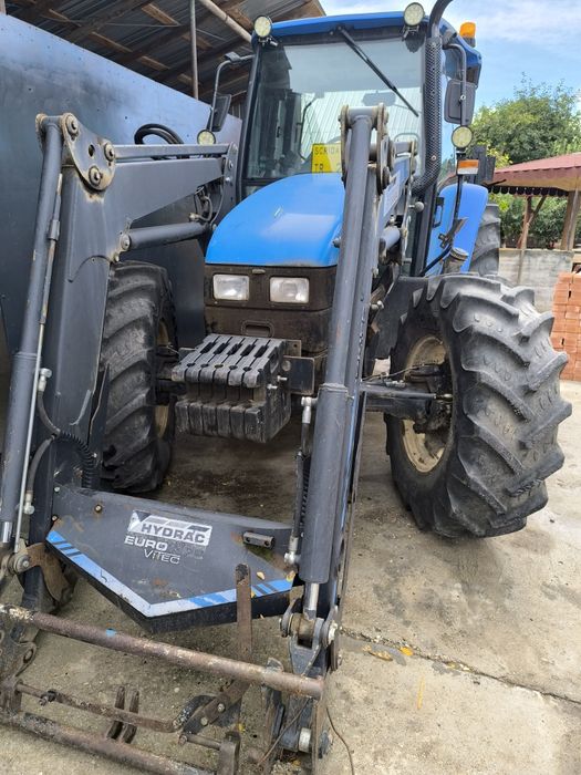Tractor New Holland TL 100