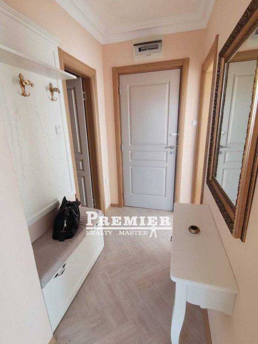 Продава се Тристаен апартамент в Бургас, Акациите - 75 кв.м за 1427 €/кв.м - Снимка #4