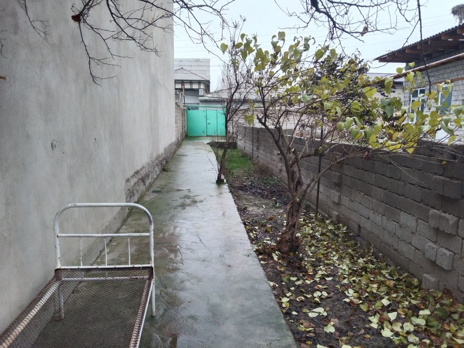 Уй ер хисобида 7,500 соток 6,2 соток