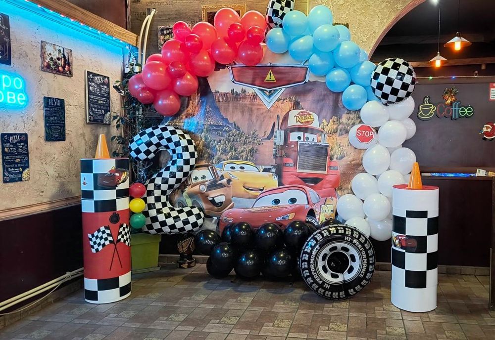 Украса за рожден ден, кръщение, абитуриентски бал