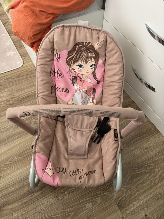 Бебешки шезлонг.