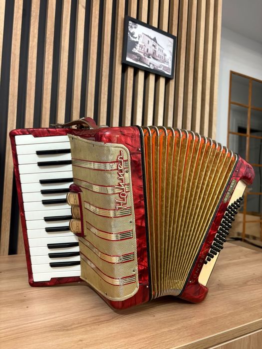 Acordeon Hohner Concerto cu 48 de basi