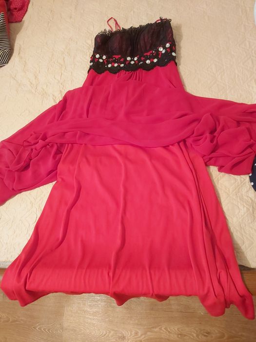 Продам платье длинное