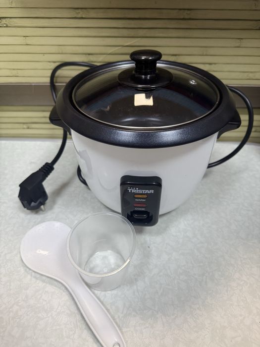 Оризоварка Tristar RK-6117