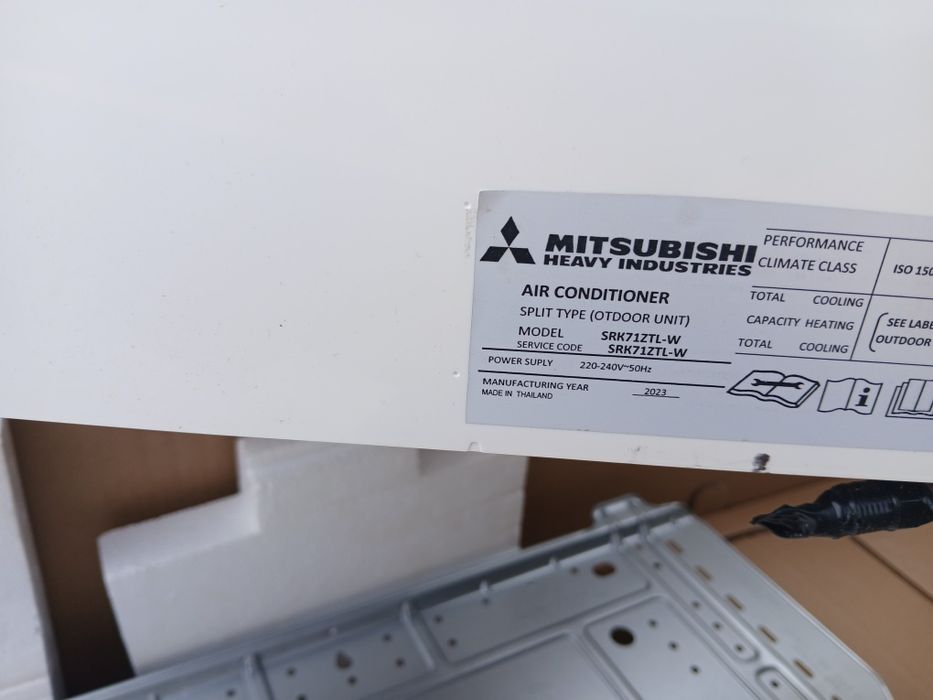Климатик  mitsubishi heavy