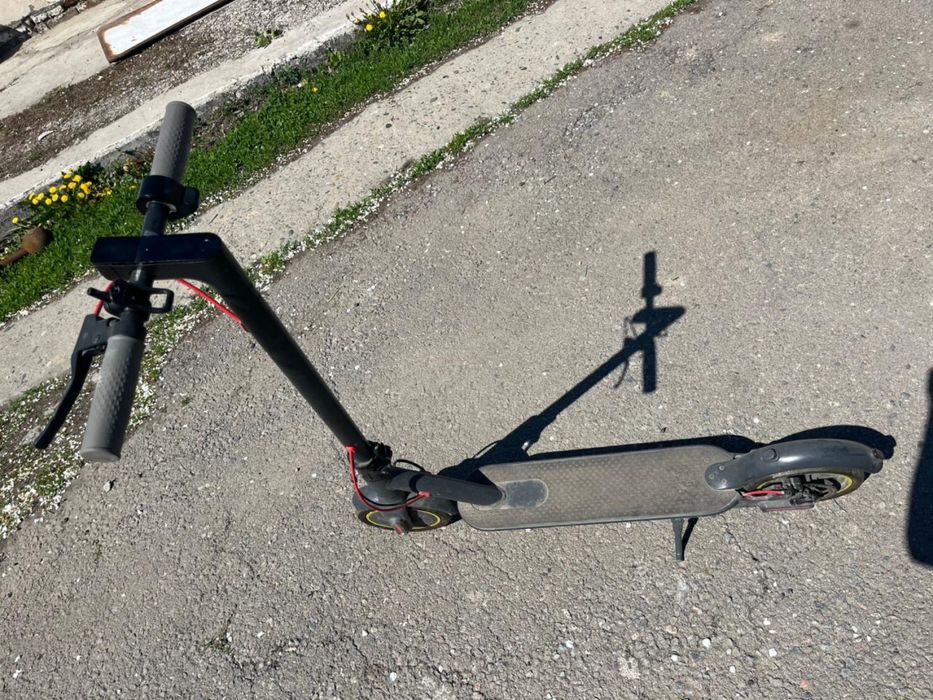 Электро самокат продам