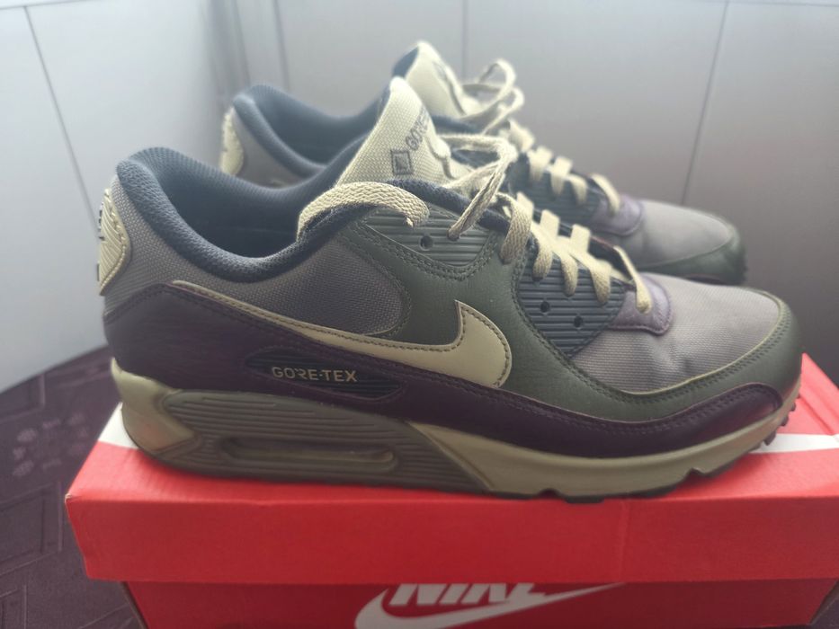 Маратонки Nike Маратонки