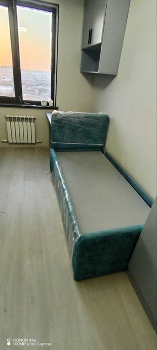 Детский кровать сотилади