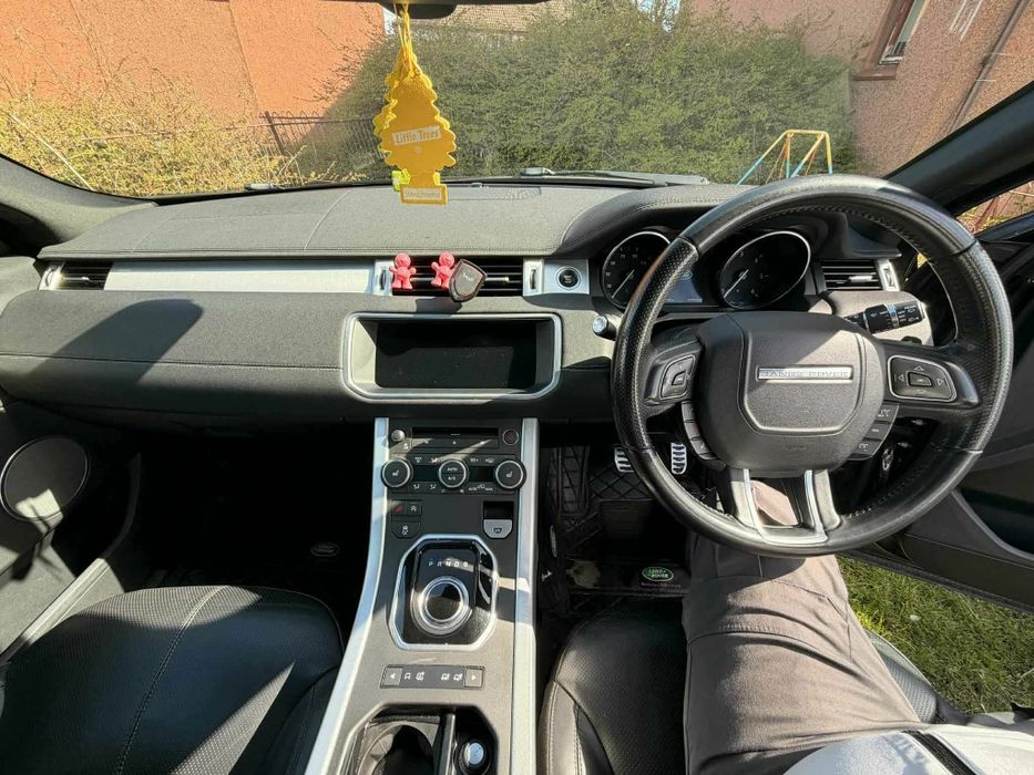 Range rover evoque