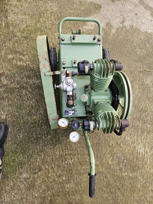 Compresor industrial 2 pistoane