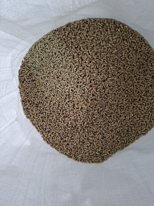 Granule peleti pentru lactatie