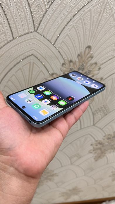 Redmi Note 14 Ideal holatda 8+4/256 GB Karobka dokment bor