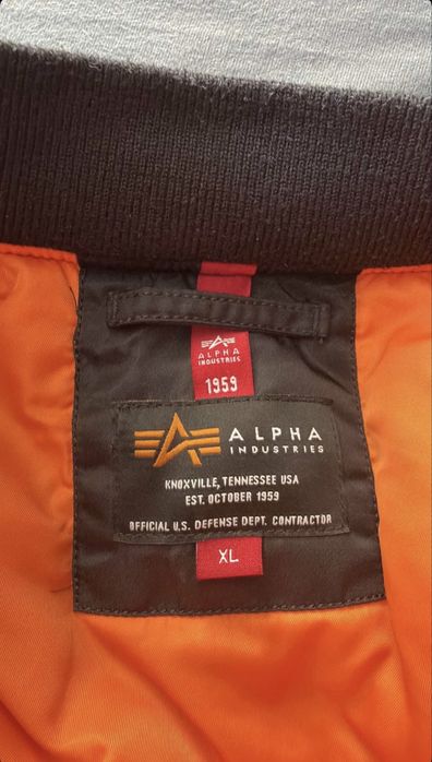 Alpha industries bomber jacket MA-1 Peace