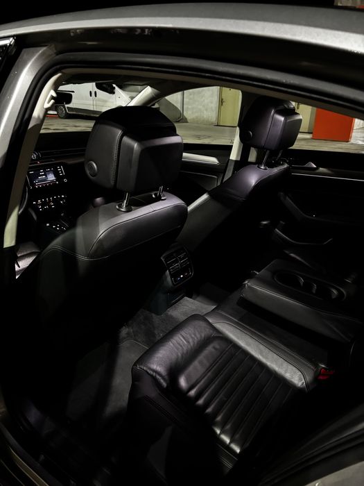 VW Passat B8 Sedan • 2.0 TDI 150 CP • DSG 6 • ACC • Full LED • Piele
