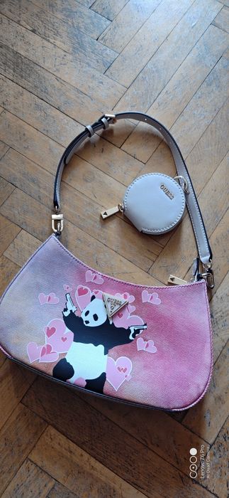 Дамска чанта GUESS