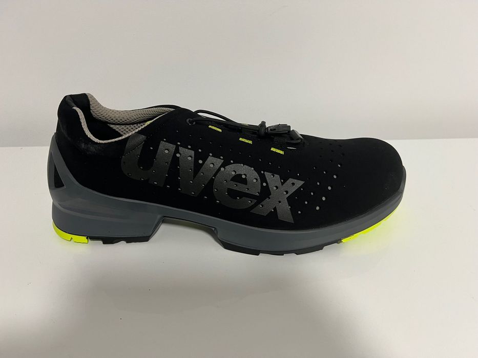 Pantofi Uvex marimea 51 si 52