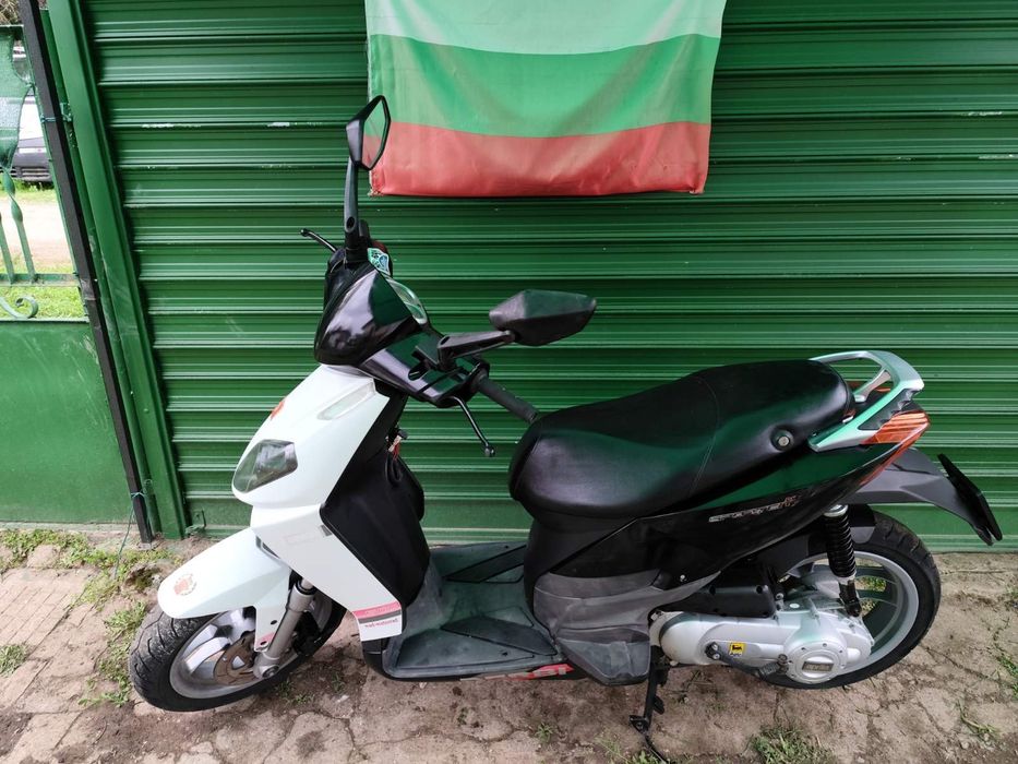 Априлия спортсити 50 Aprilia 50