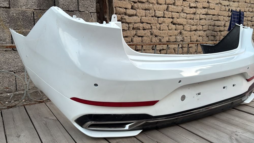 Задниие бампер kia k7