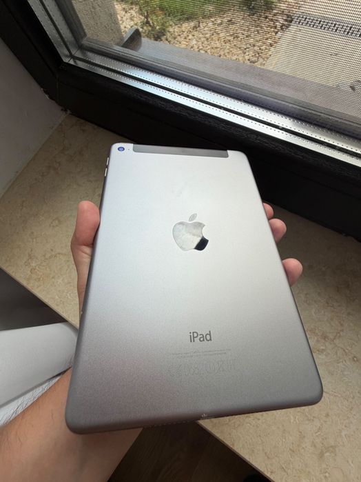 Apple iPad mini 4 16 gb
