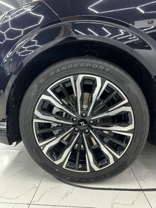 Donfeng do 008 sotuvda