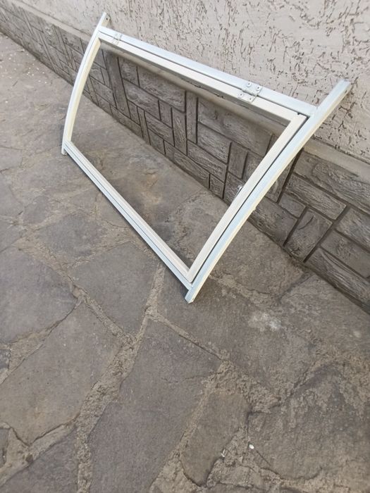 Форточка для теплицы