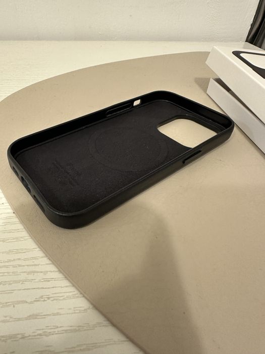 Husa piele iPhone 14 Pro