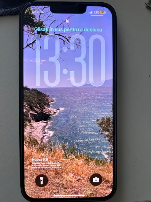 Iphone 13 midnight blue