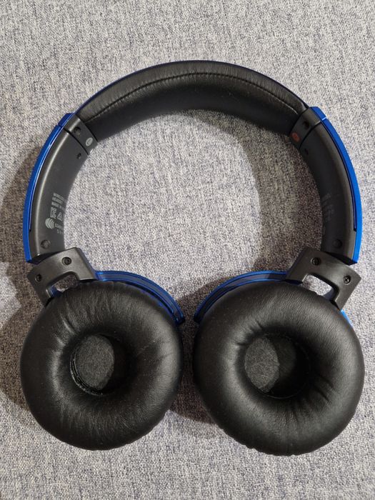 Продам Bluetooth наушники