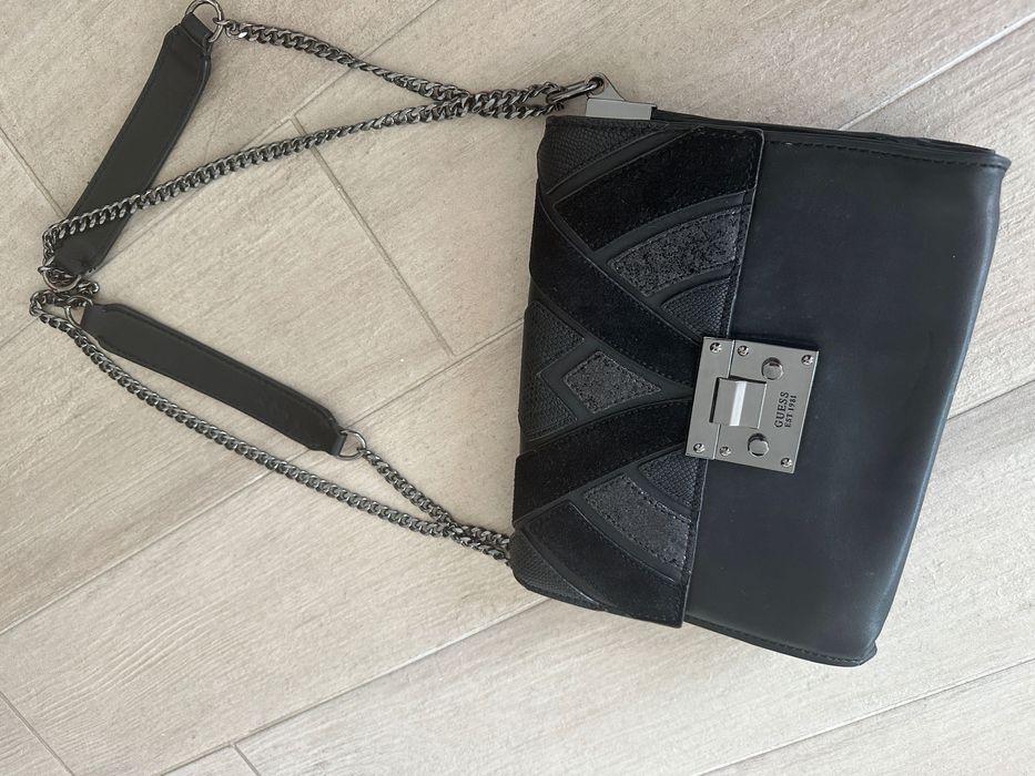 Кожени чанти/original Guess /Liu Jo//ЗмийскаКожа/Guess LUXE/Adidas/