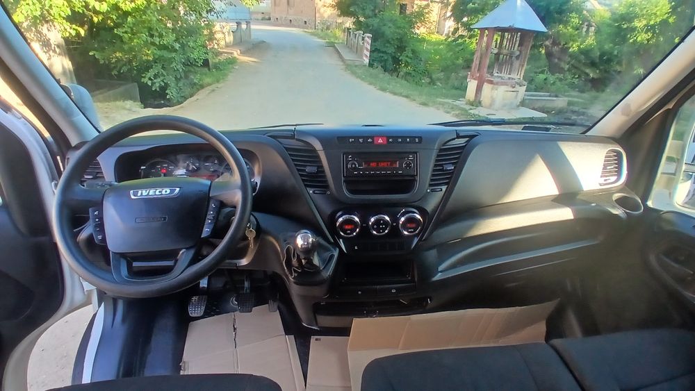 Iveco Daily Doka  basculabil trilateral