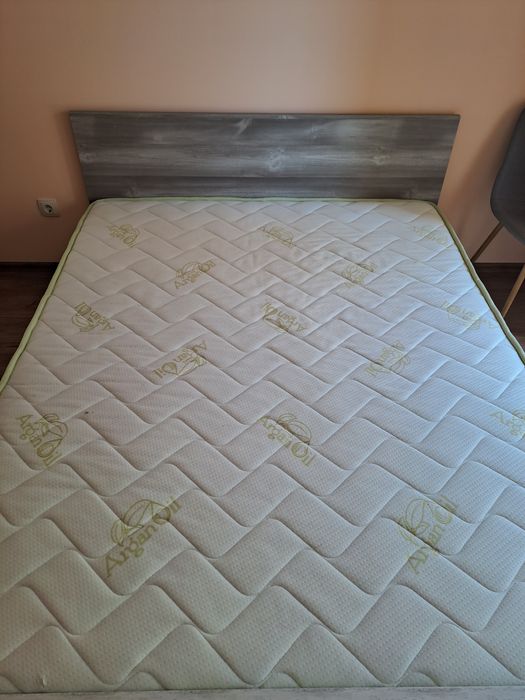 Отдавам двустаен апартамент