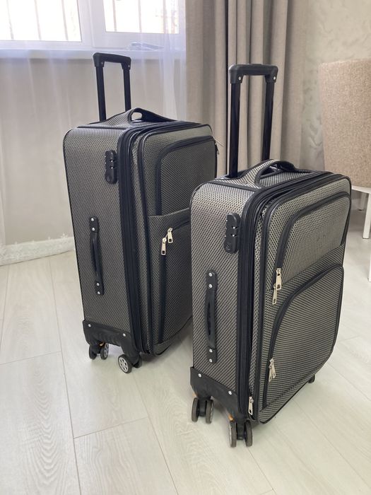 Продам дорожный чемодан