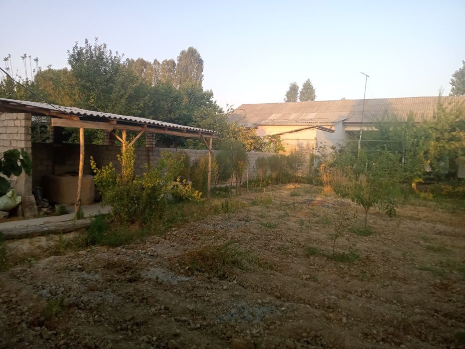 7 соток агороди билан уй Сотилади