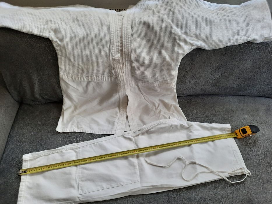 Costum Aikido din bumbac 100% calitate superioara
