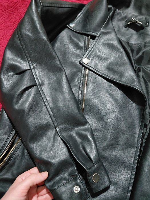 Продам кожаную куртку