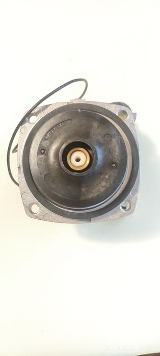 Pompa  cu rotor nou Ariston BIS, BS, AS, EGIS, MATIS  24KW