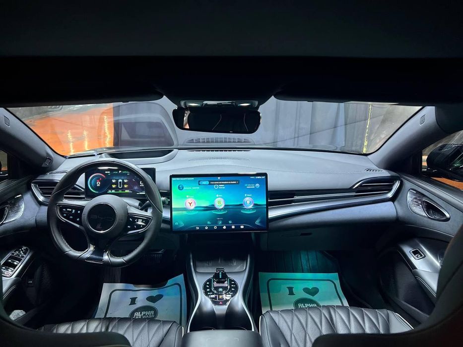 BYD SEAL 2023 год 700 км запасхода