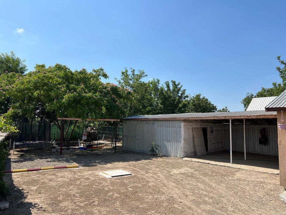 Vand/Schimb-Casa parter+mansarda cu posibilitate de extindere!!