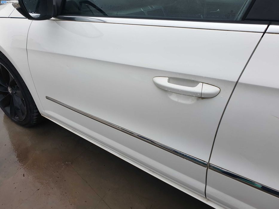 Usa Usi Portiera Portiere Stanga Fata Dezechipata Volkswagen Passat CC 2008 - 2012 Culoare LB9A [K9977]