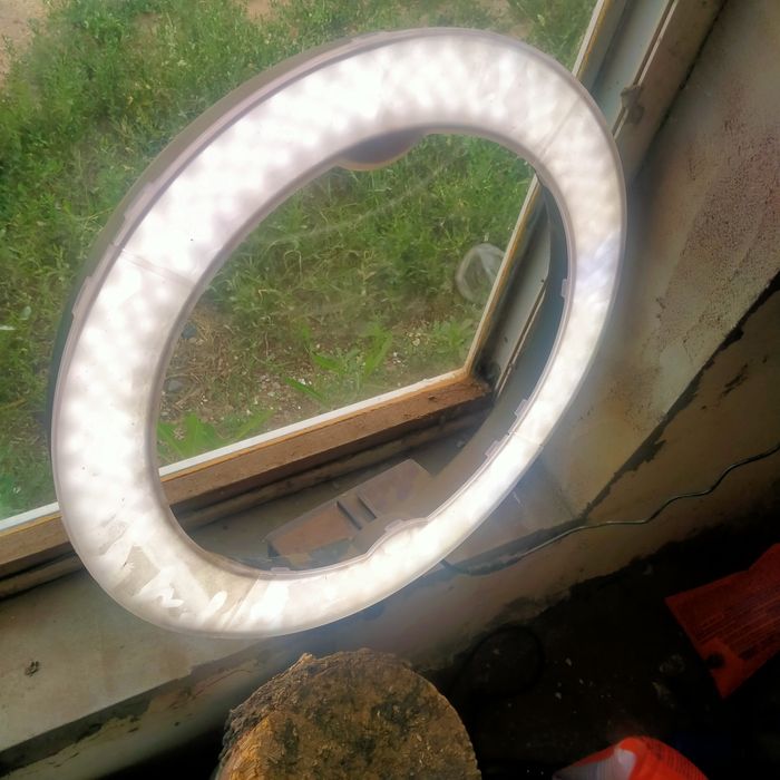 Продам светильник блоггерам для съёмок