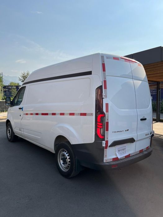 Ford Transit фургон