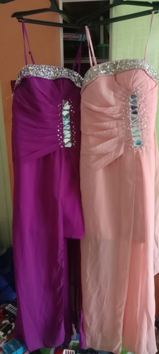 Платья 42р продам